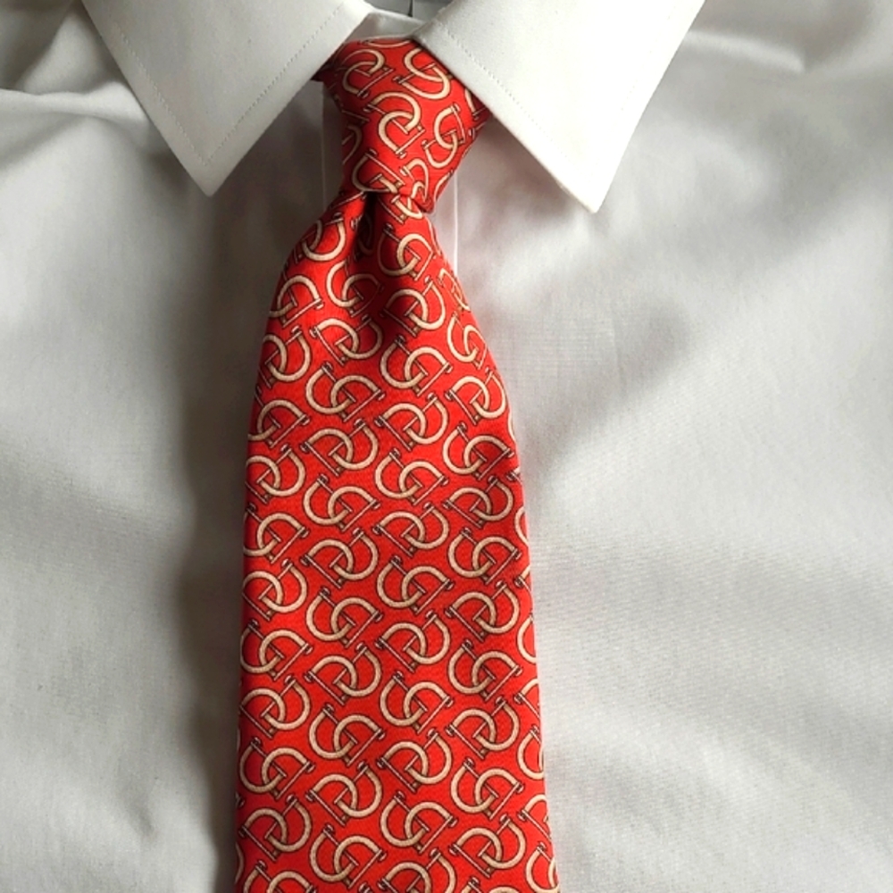 Trussardi Italian Silk Tie - Elegant Red Patterned
